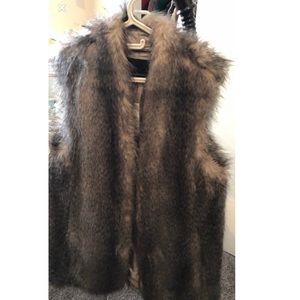 NWT Banana Republic Faux Fur Vest